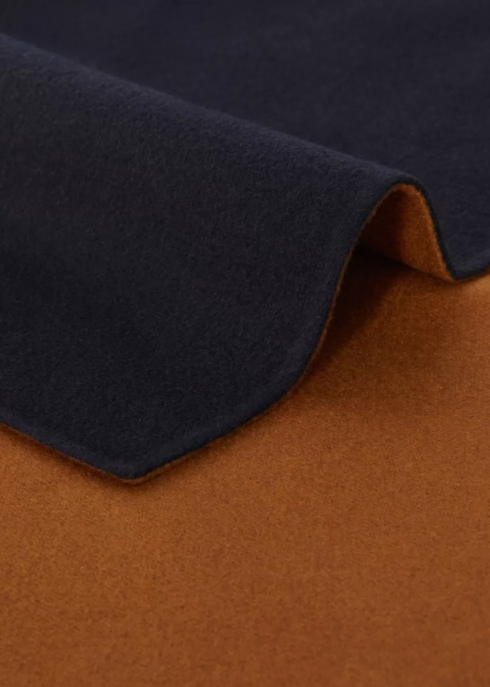 Coats & Capes*Loro Piana Karlsen Cape Blue Navy / Pecan Nut