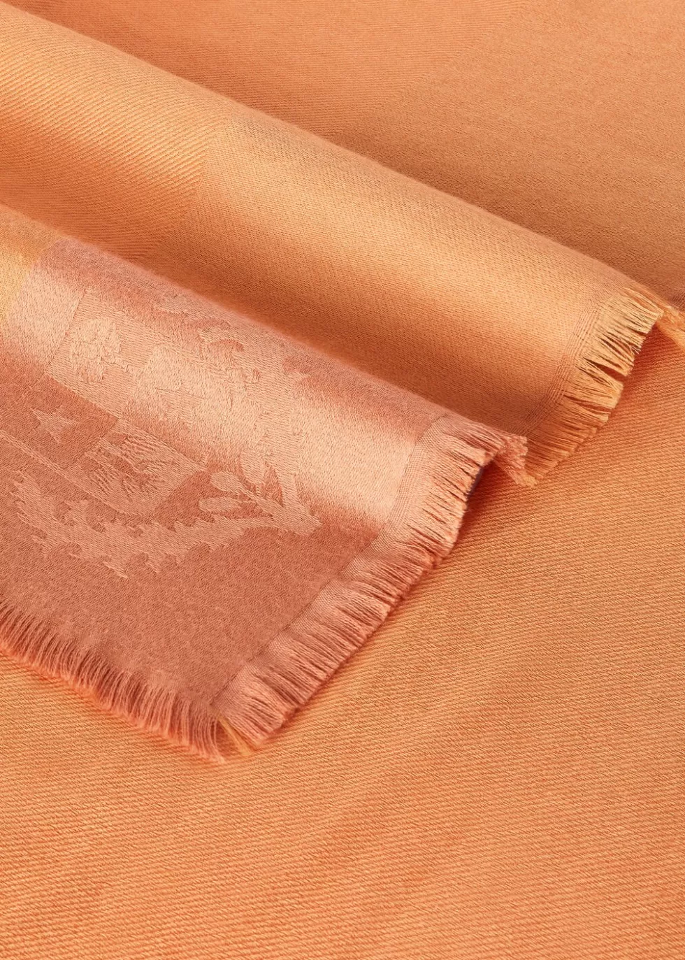 Stoles*Loro Piana Lp Crest Stole Apricot Tarte/Sultry Sunset