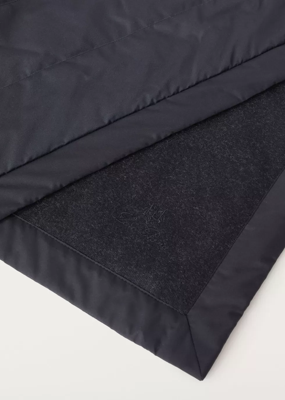 Blankets*Loro Piana Travel Blanket Dark Twilight